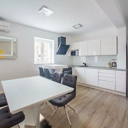 Vito Apartament